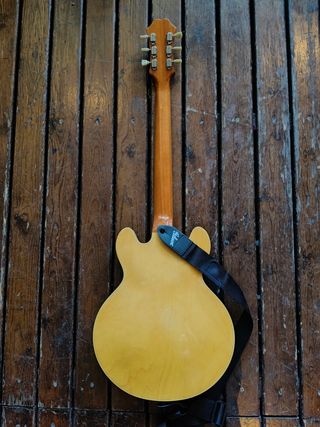 Epiphone 339 Guitarra semihueca casino coupé 
