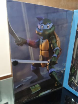 Figura Leonardo TMNT (Tortugas Ninja)