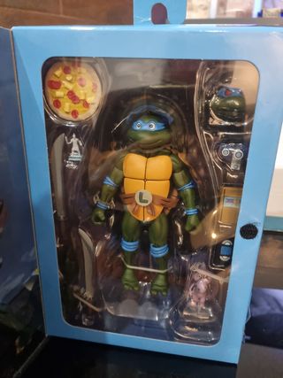 Figura Leonardo TMNT (Tortugas Ninja)