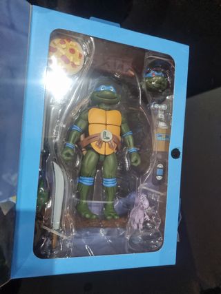 Figura Leonardo TMNT (Tortugas Ninja)