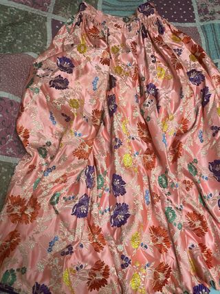 Falda estampada rosa