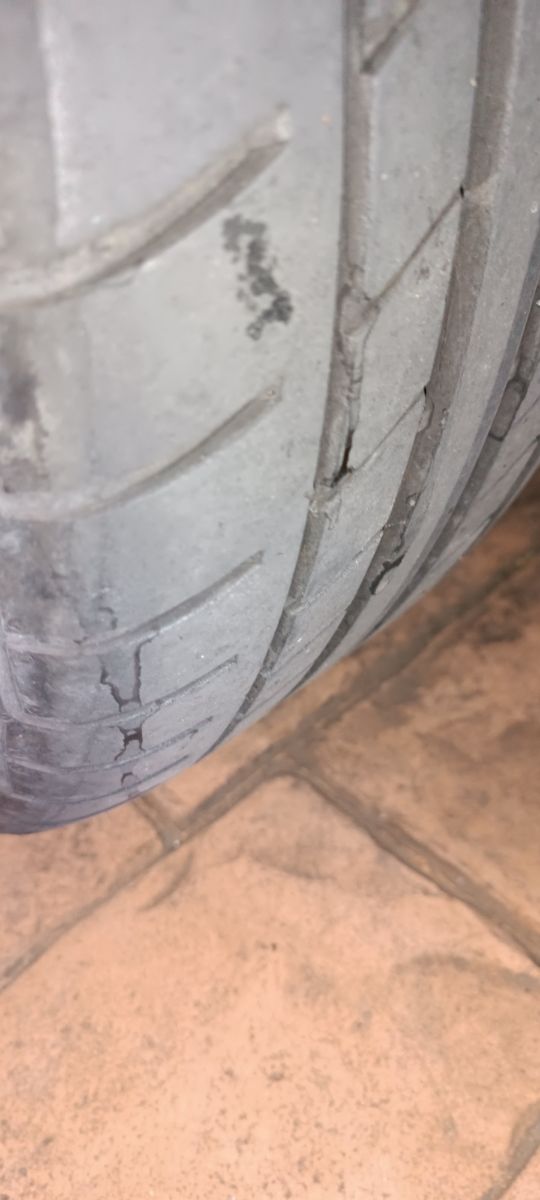 Llantas+ Neumáticos