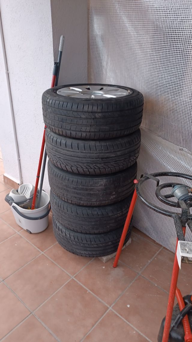 Llantas+ Neumáticos