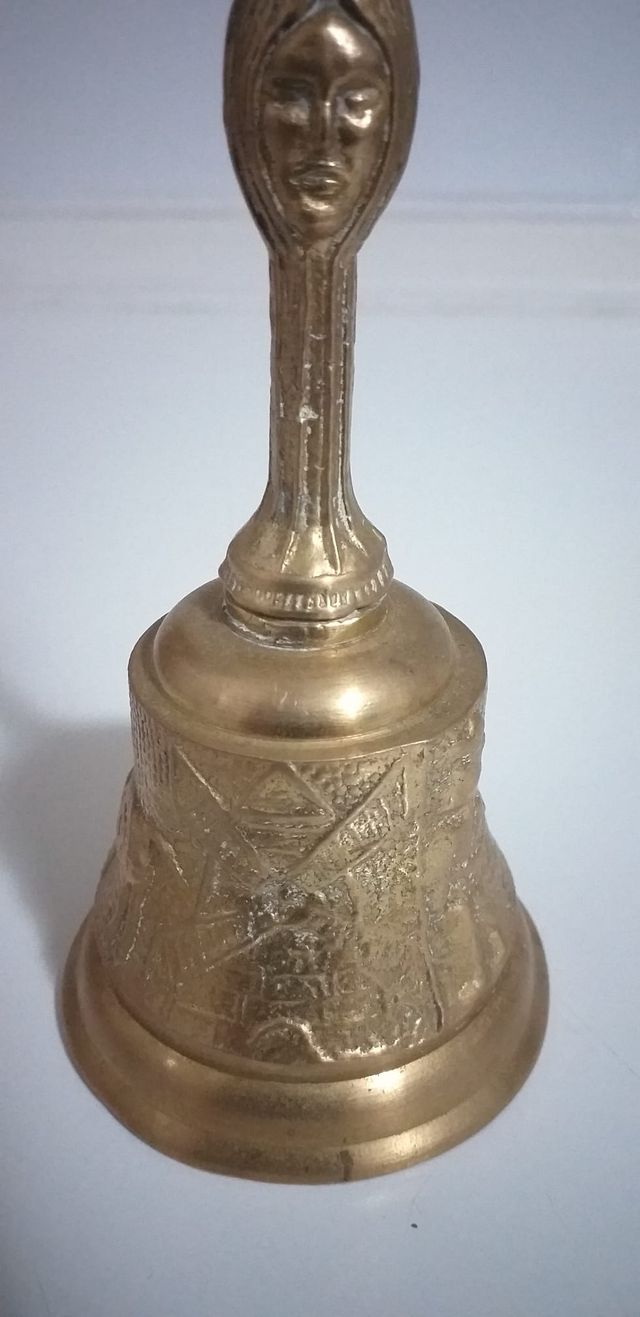 Campanas de bronce Como nuevo Antigüedades