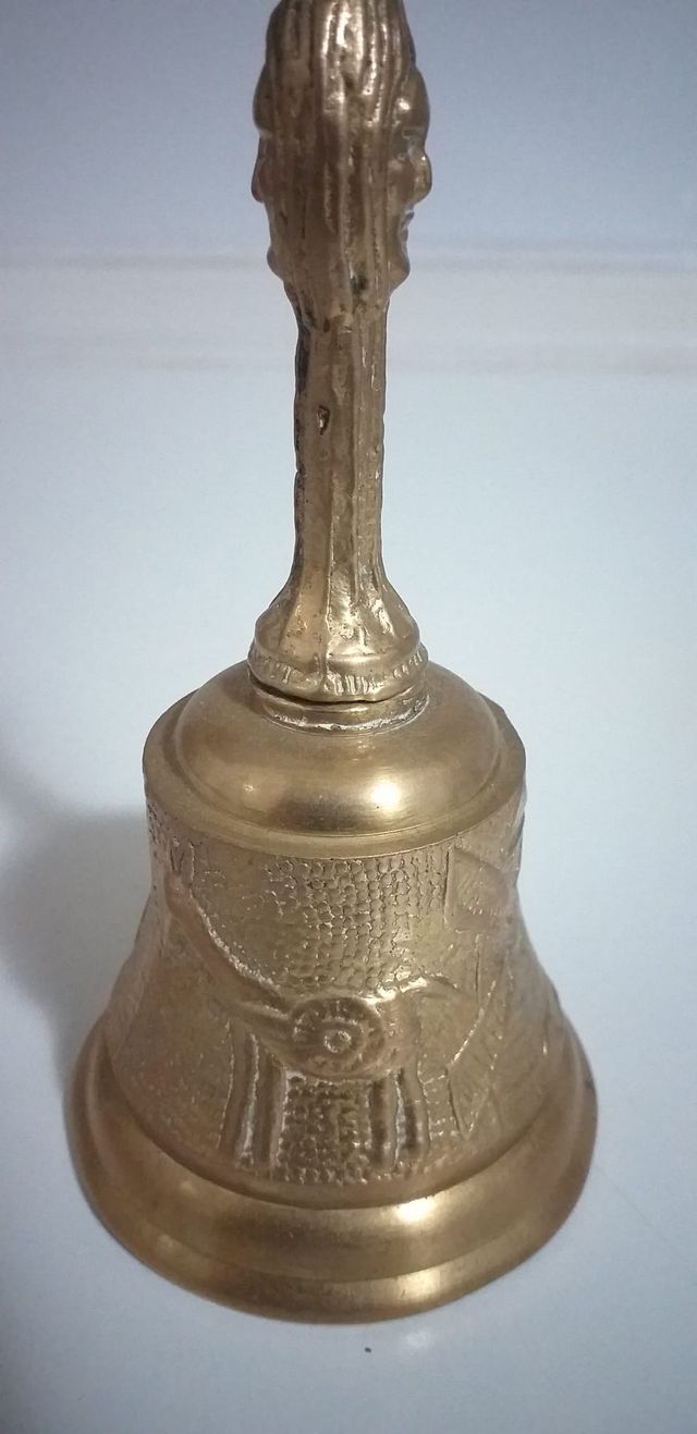 Campanas de bronce Como nuevo Antigüedades