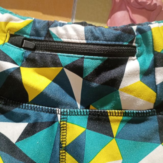 Conjunto deportivo mujer - Leggings y top