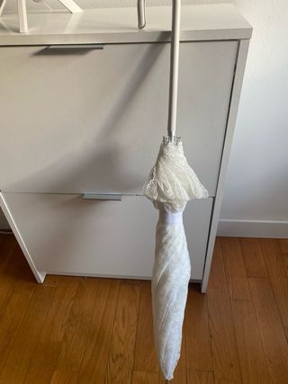 Paraguas encaje blanco boda