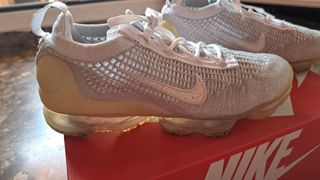 Nike Vapormax talla 38 Gris