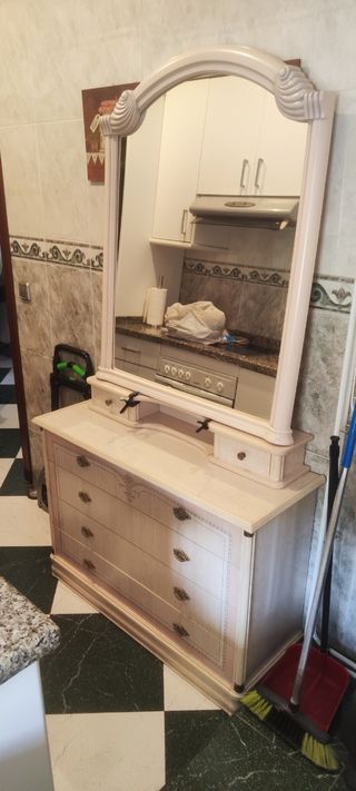 Cómoda espejo vintage - Mueble dormitorio.