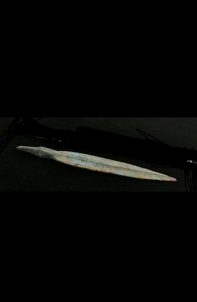 PUNTA DE FLECHA GRAN TAMAÑO CON DOCUMENTACION.