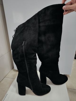 Botas altas negras MARYPAZ