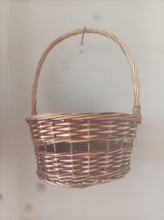 Cesta mimbre marrón