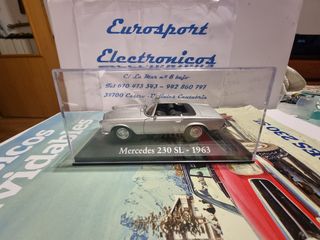 Mercedes-Benz 230 SL 1963 (1:43) y fasciculo