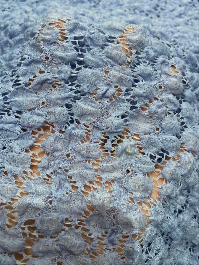 Blusa Stradivarius celeste talla M