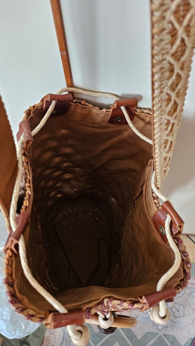 Borsa a spalla intrecciata