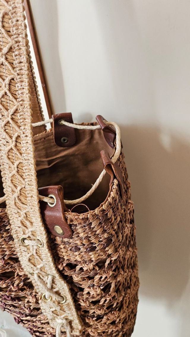 Borsa a spalla intrecciata