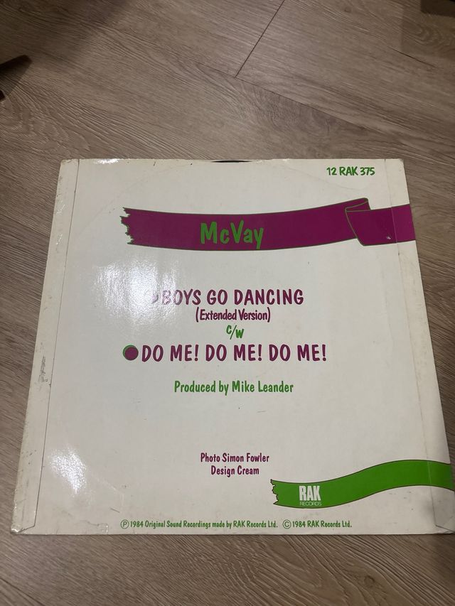 McVay - Boys Go Dancing (Vinilo)