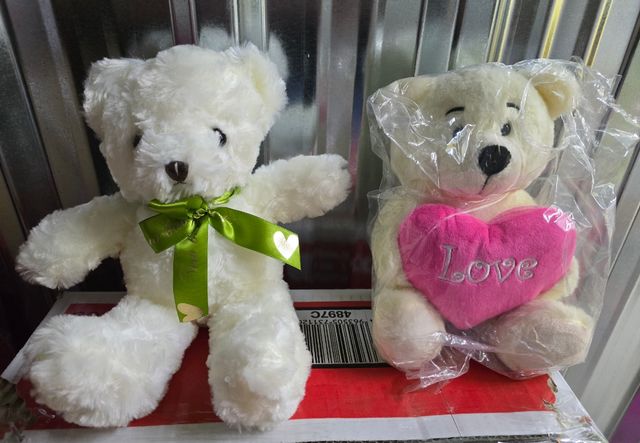 2 Osos de peluche blancos