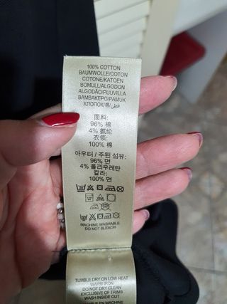 Polo Burberry nera in cotone