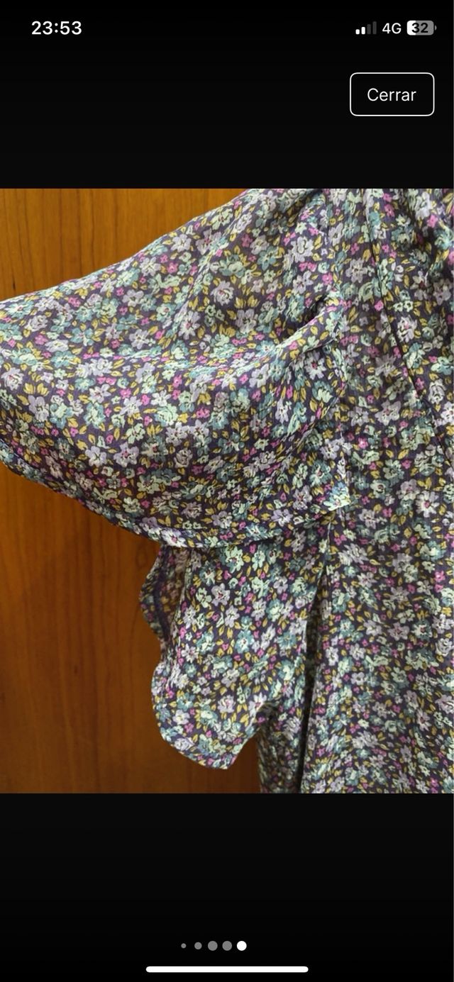 Blusa Zara flores multicolor talla M