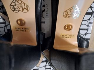 Sandali con tacco Tata