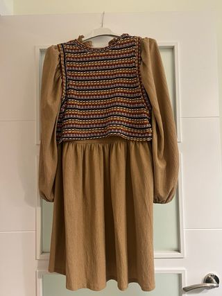 Vestido marrón y multicolor
