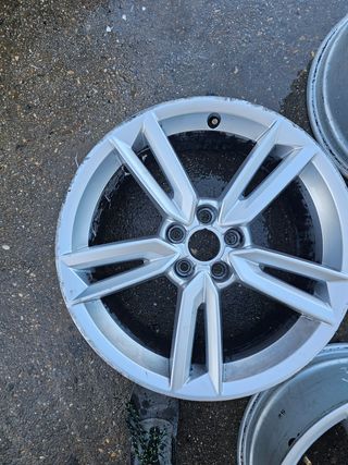 Llantas Audi A1