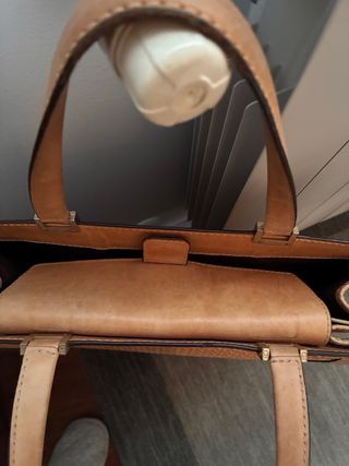 Bolso Carolina Herrera - Cuero Beig, ideal trabajo