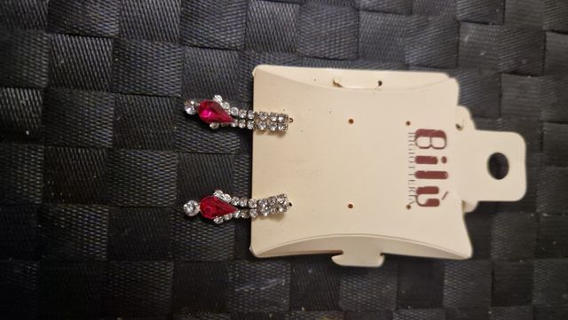 Orecchini con Strass e pietra Rossa