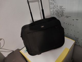 Maletín VGS negro con ruedas