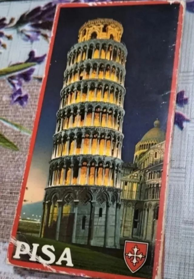 Guía Pisa Antigua - Souvenir