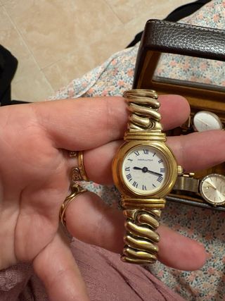 Reloj Hamilton dorado vintage