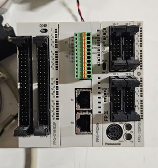 PLC Panasonic FPG-C28P2H + FPG-PN2AN + FPG-XY64D2P