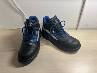 Zapatos seguridad - negros y azules