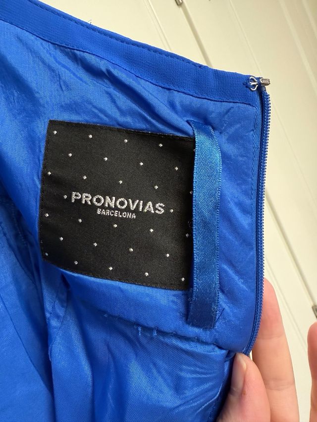 Vestido Pronovias azul fiesta