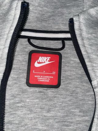 Chaqueta Nike Tech Fleece Gris Talla S
