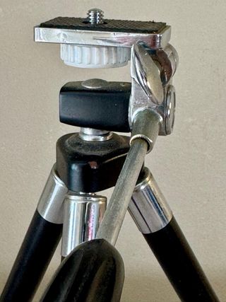 Trípode Hansa vintage