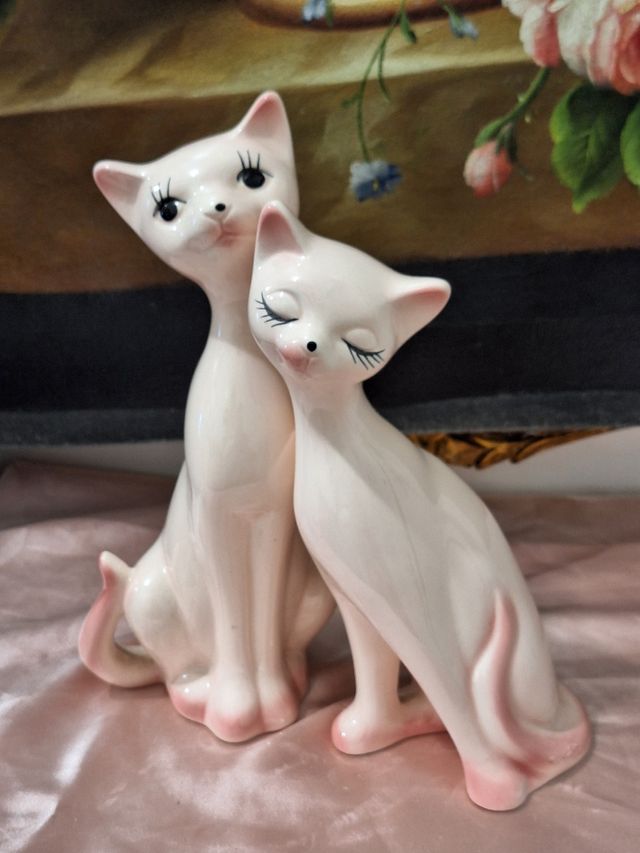 Coppia di gattini vintage