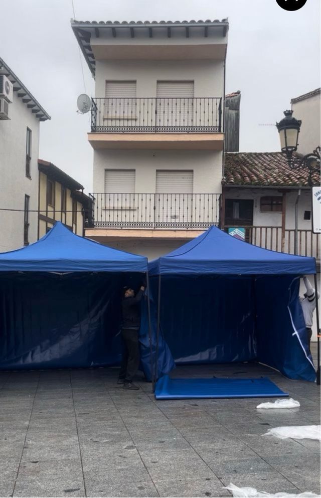 Ventas de Carpas Plegables - Azul y Blanca
