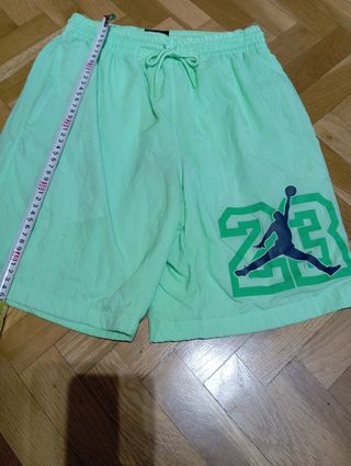 Bermuda Nike Jordan Verde Talla 20