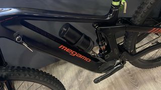 Megamo crave carbono 21kg 980w/h orbea rise wild