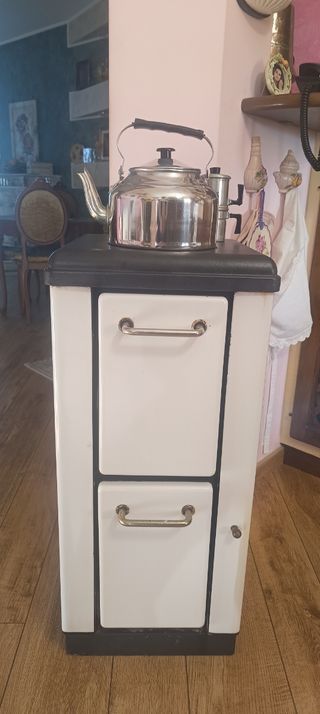 Stufa Legna Vintage in metallo