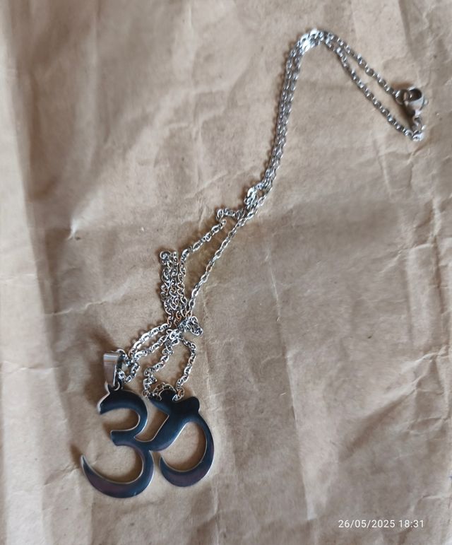 Colgante Om