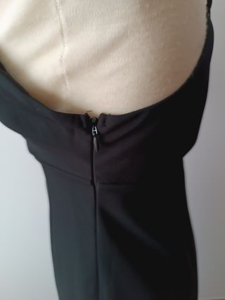 Vestido midi Zara negro