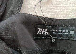 Vestido midi Zara negro