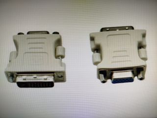 Adattatore da DVI-I a VGA