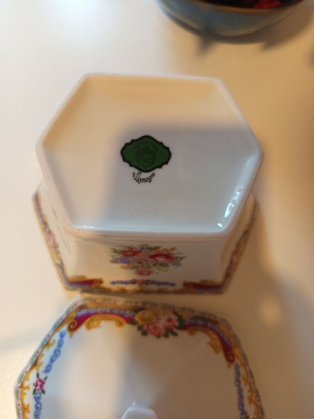 Scatola portagioie Limoges..