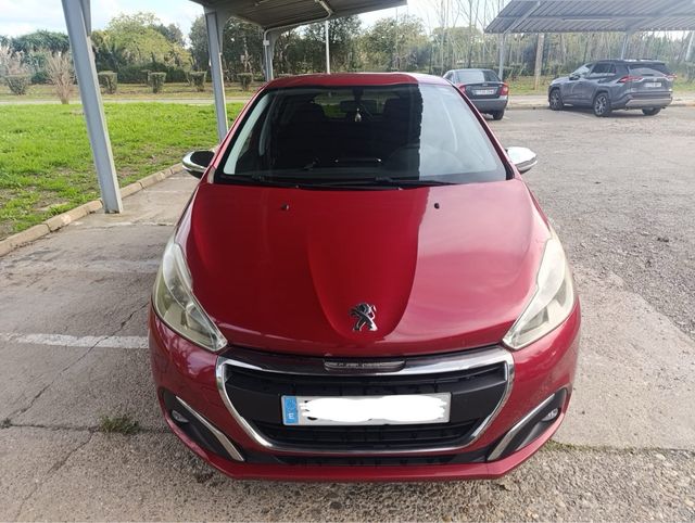 Peugeot 208 2015