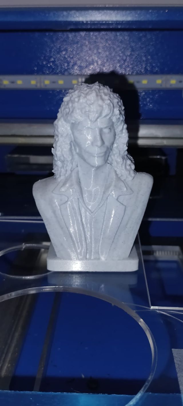 Busto de Camarón de la Isla.