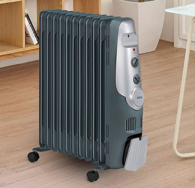 Radiador AEG termostato - Calefacción